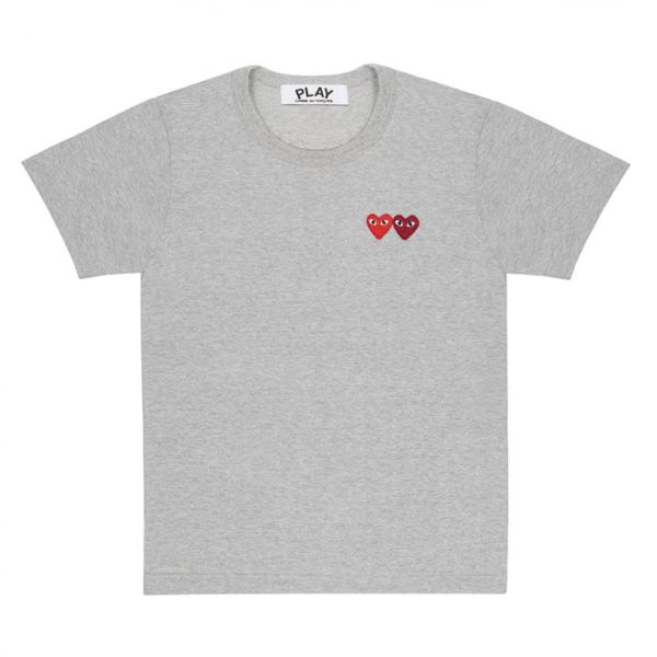 camiseta play basic dos emblemas gris